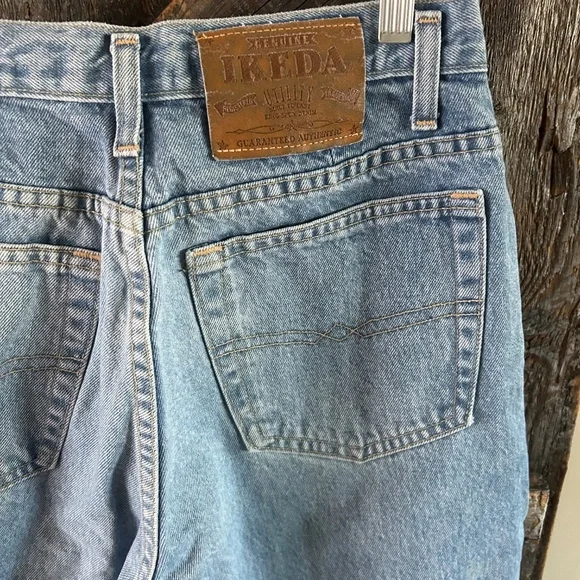 Women's Vintage IKEDA Light Wash Jeans - Picture 5 of 5